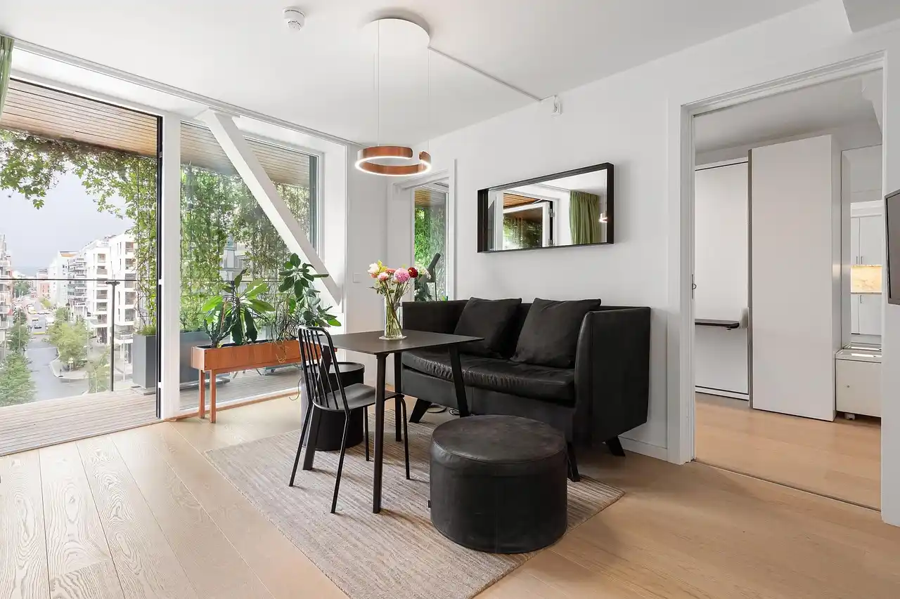 Home Window Tinting Near Me: Find Trusted Pros